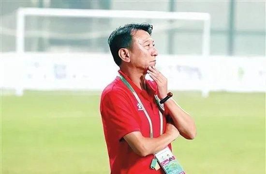 女尊榨精h男产乳