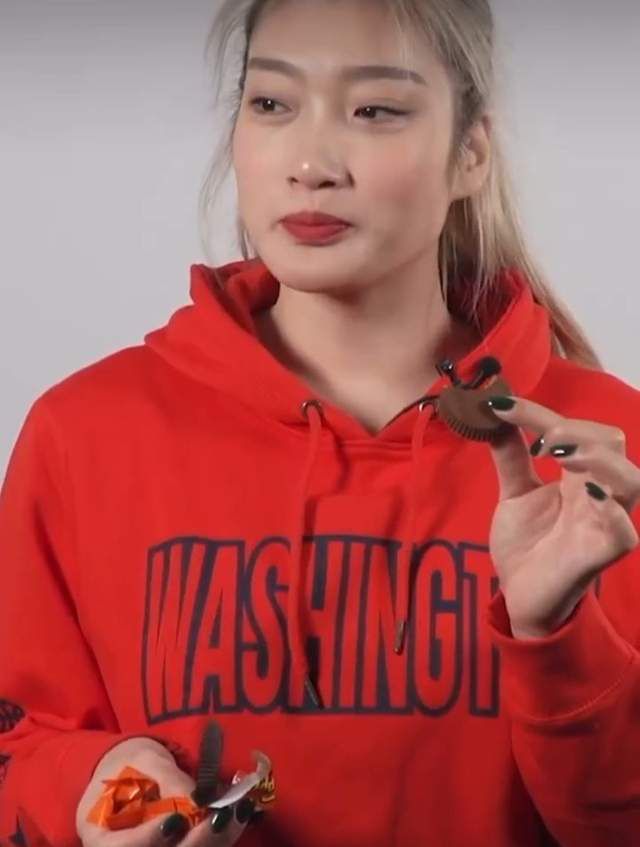 美女班主任扒开腿认让我桶